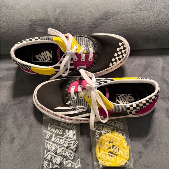 Vans Black, Magenta, Yellow &White Sneakers W7.5, M6.0, BNIB - Picture 3 of 4
